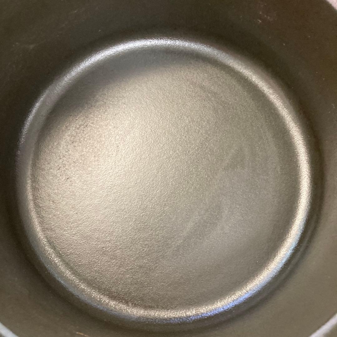 STAUB ストウブ両手鍋　ココット ラウンド18cm 1.7L