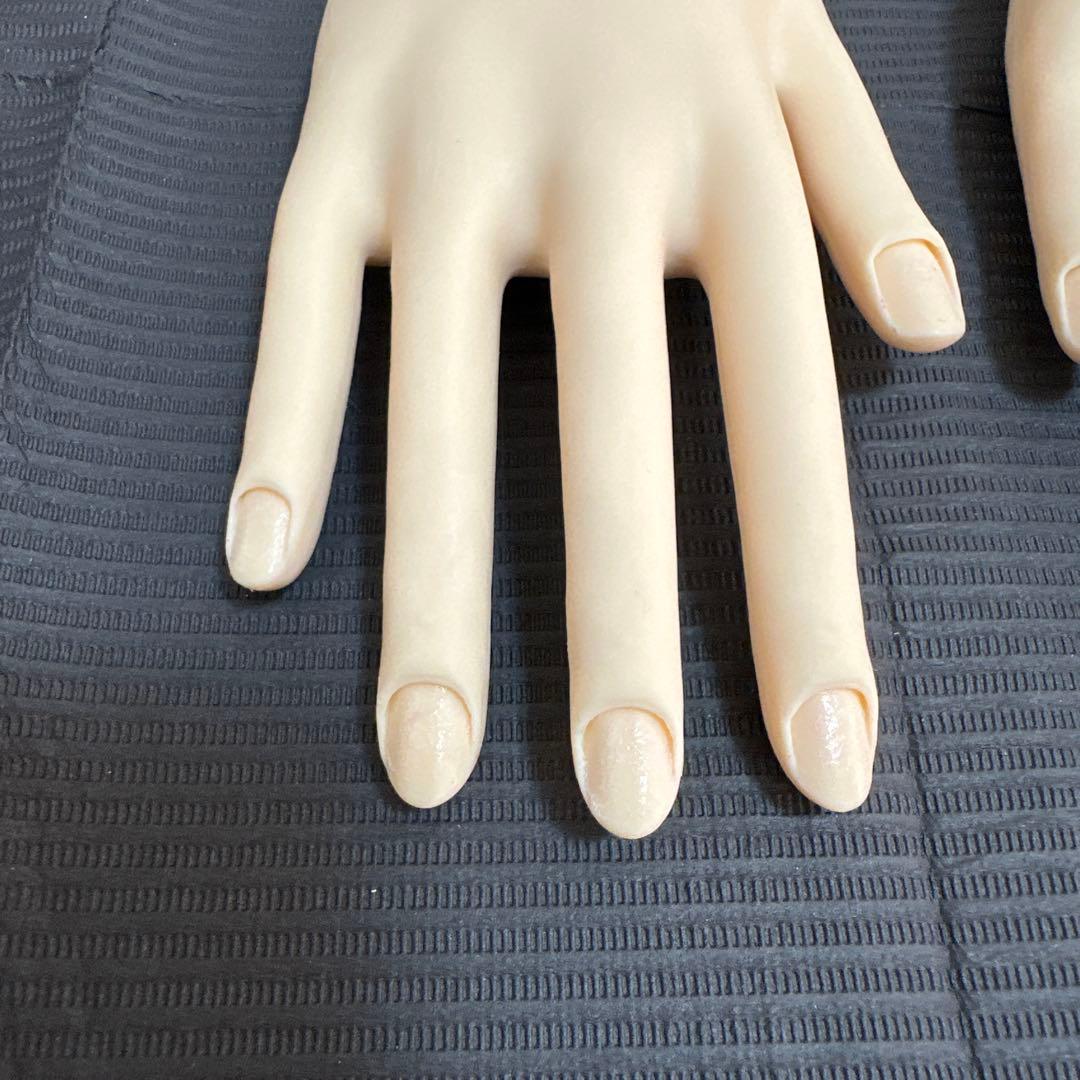 JNEC認定モデルハンド - メルカリ