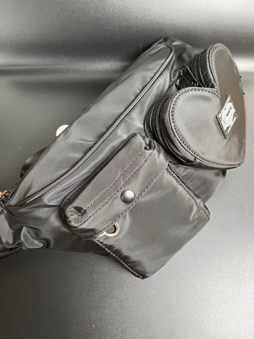 新品未使用 アウトドアプロダクツ ベーシックス ウエストバッグ 本田翼