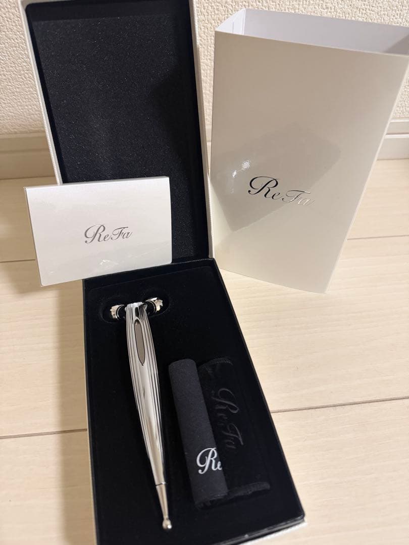 美品 ReFa リファエスカラットレイ - メルカリ