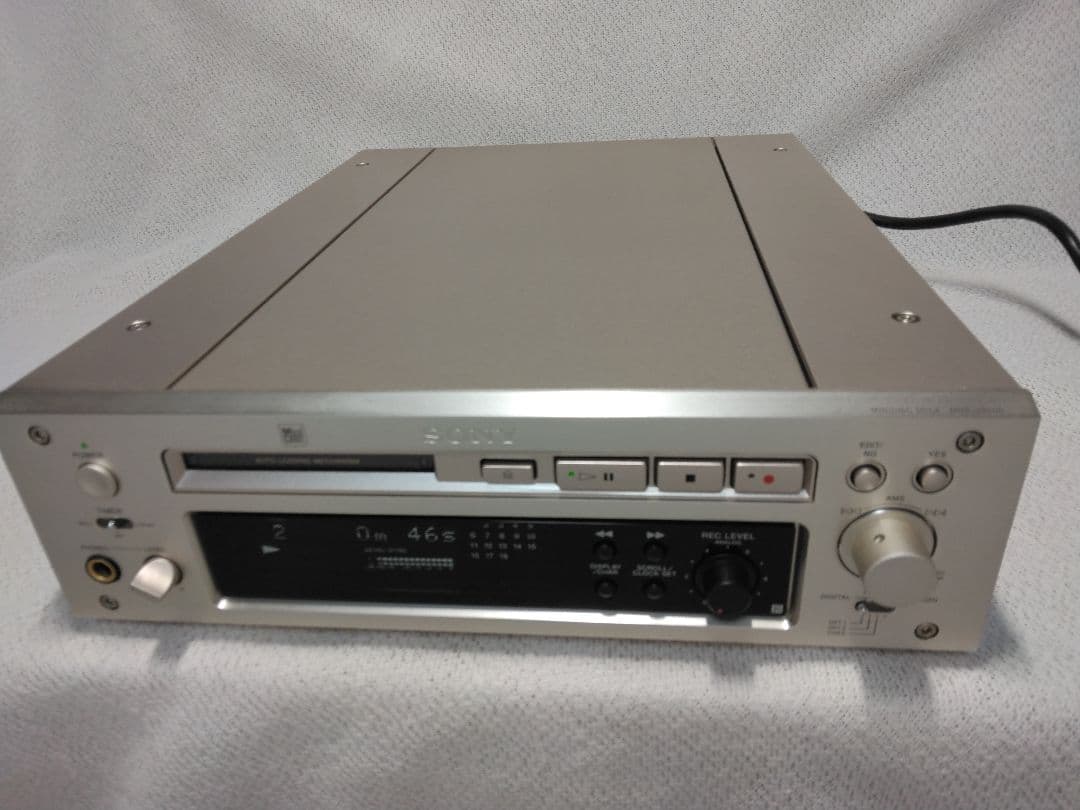 MDS-J3000 SONY MDデッキ Sony MDS-J3000 [MiniDisc Wiki]