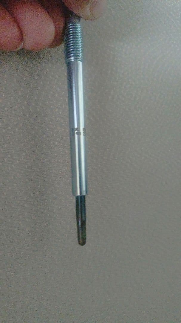 ビッグホーン UBS73GW グロープラグ 8-97143674-1 4本 - メルカリ