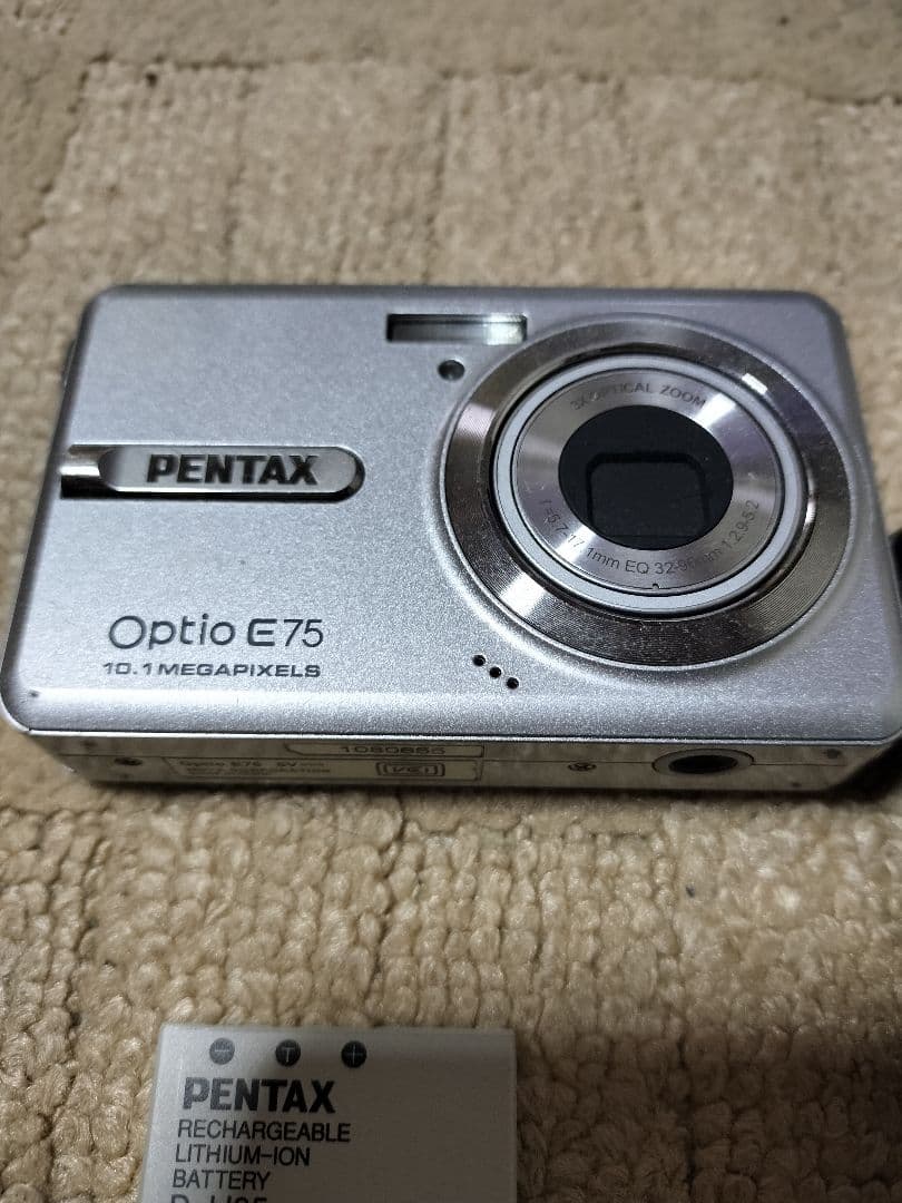 PENTAX OPTIO E75 バッテリー アダプター付 - メルカリ