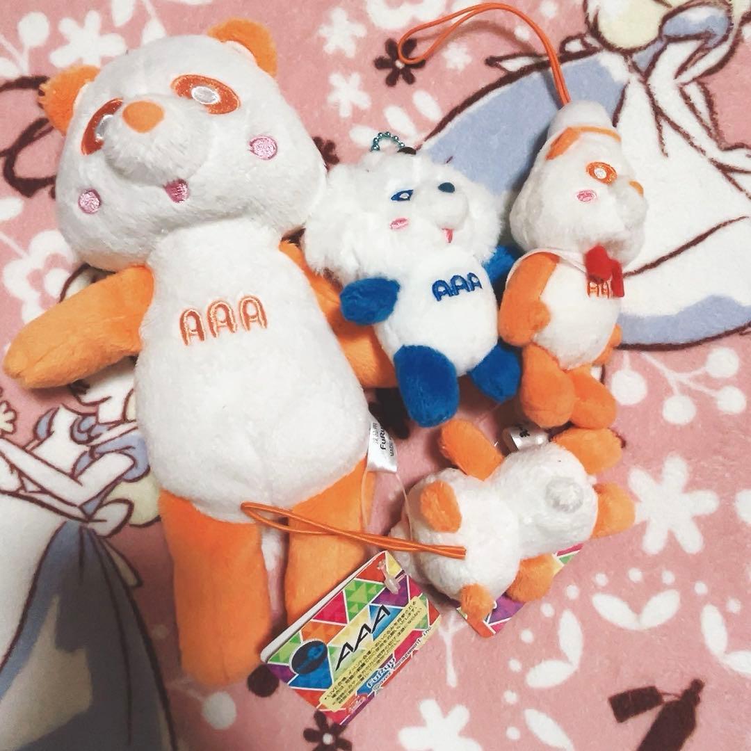 AAA え〜パンダ 西島隆弘 與真司郎 キーホルダー 橙 青 - メルカリ