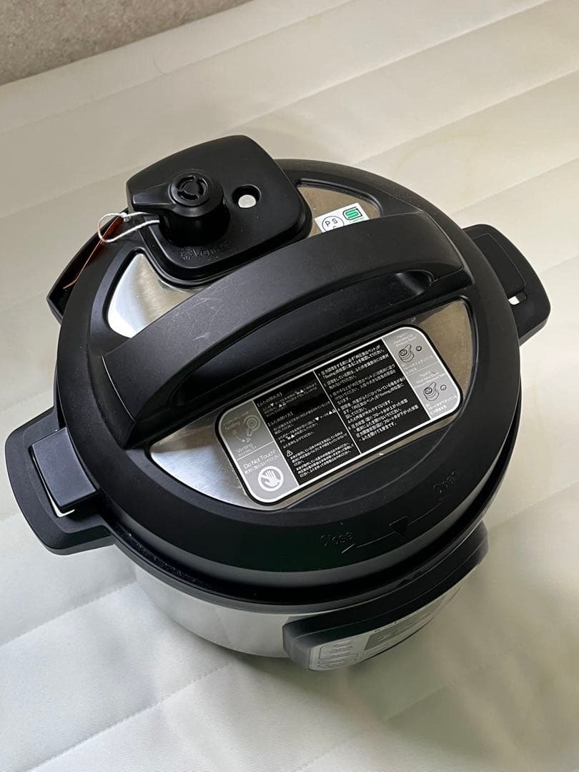 【未使用】　電気圧力鍋　インスタントポット　DUO mini 3.0L