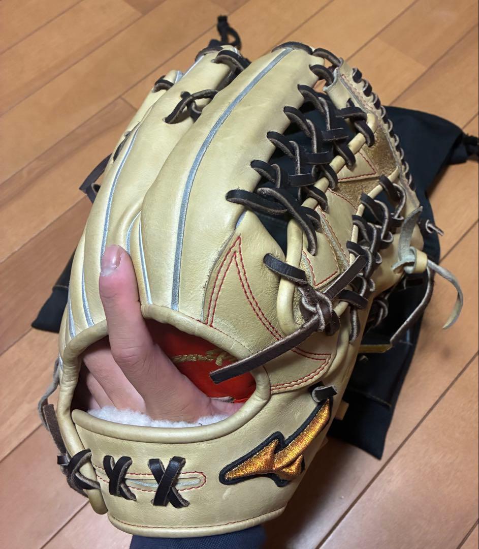 Mizuno 硬式グローブ ベージュ ボール付き
