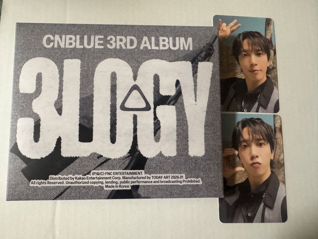 3LOGY: CNBLUE Vol.3 SLEEVE POSTCARD ヨンファ - メルカリ