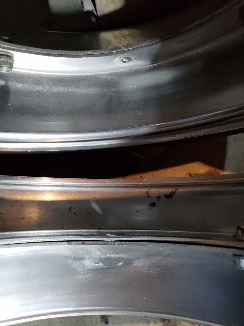 シャリー 　より取り外し　4本ハブ用　3.5j? 送料込み　タイヤ付き