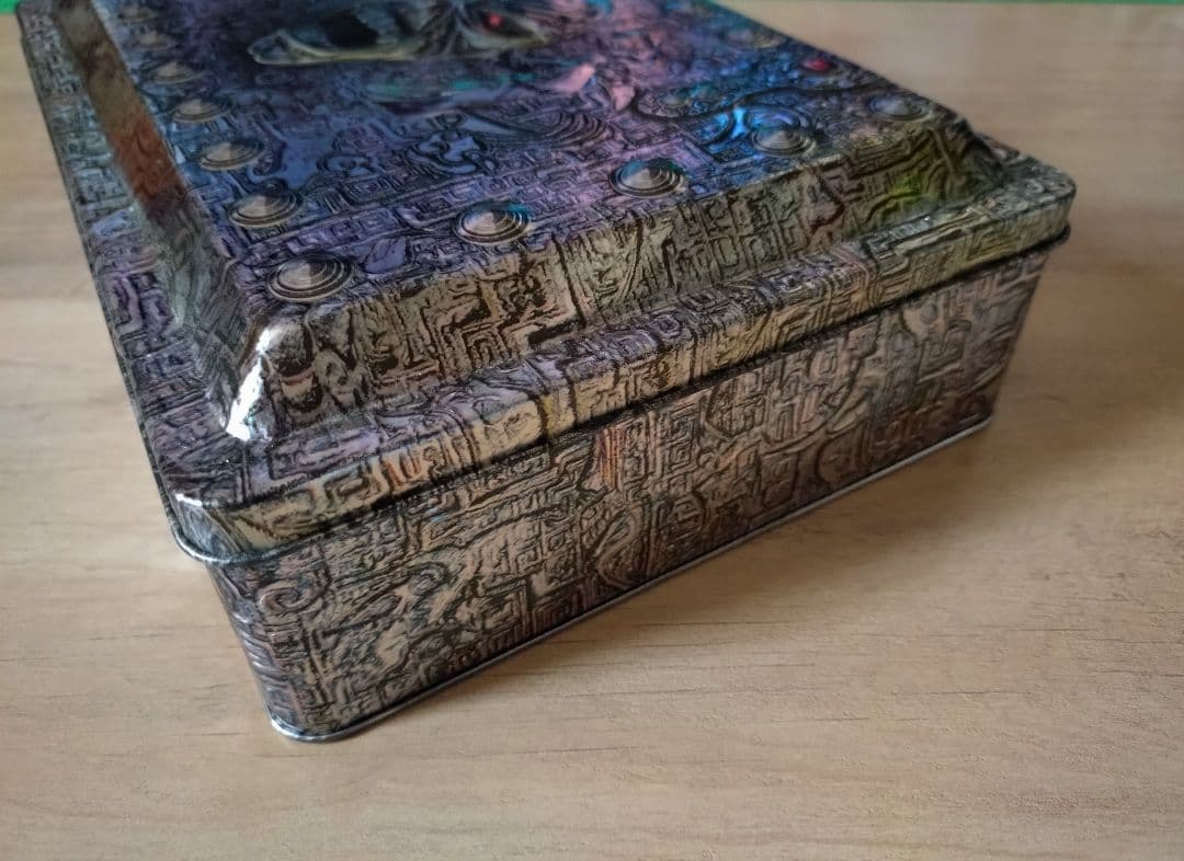 Iron Maiden エディ 金属製ケース