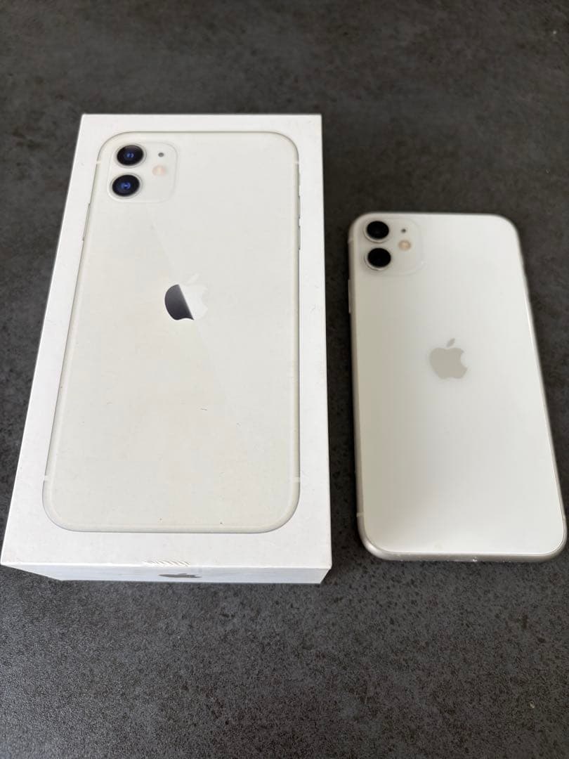 Apple iPhone 11 ホワイト 本体　128GB Amazon.com: Apple iPhone 11, US Version, 128GB, White - Unlocked