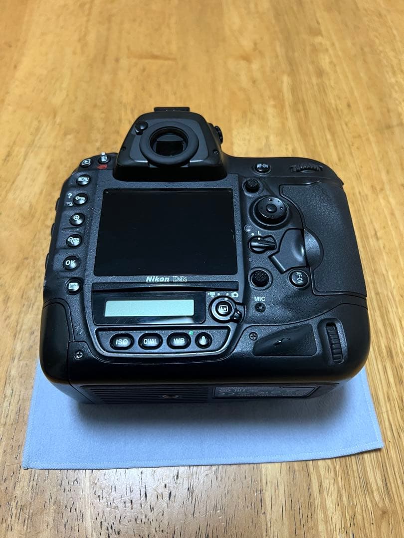 《最終値下げ》Nikon D4S フルサイズ デジタル一眼レフカメラ 本体