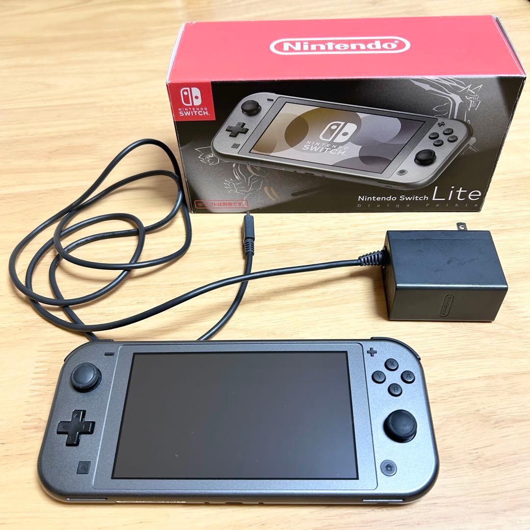 Switch Lite 限定デザイン　ポケモン　ディアルガ　パルキア Amazon.co.jp: Nintendo Switch Lite ディアルガ・パルキア : ゲーム