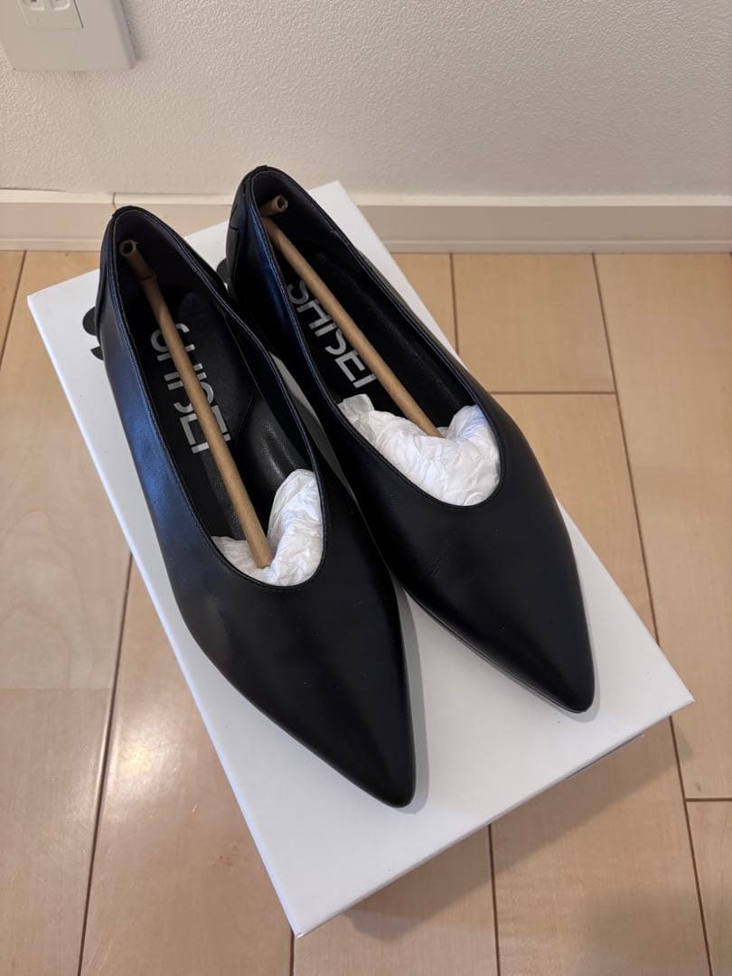 SHISEI ブラック ポインテッドトゥ フラットシューズ セール】＜SHISEI＞ポインテッド フラットシューズ（その他シューズ