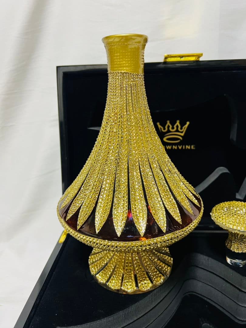 真作】掛軸 扇面和歌書 気品ある金砂子装飾 雅趣溢れる一品 T123