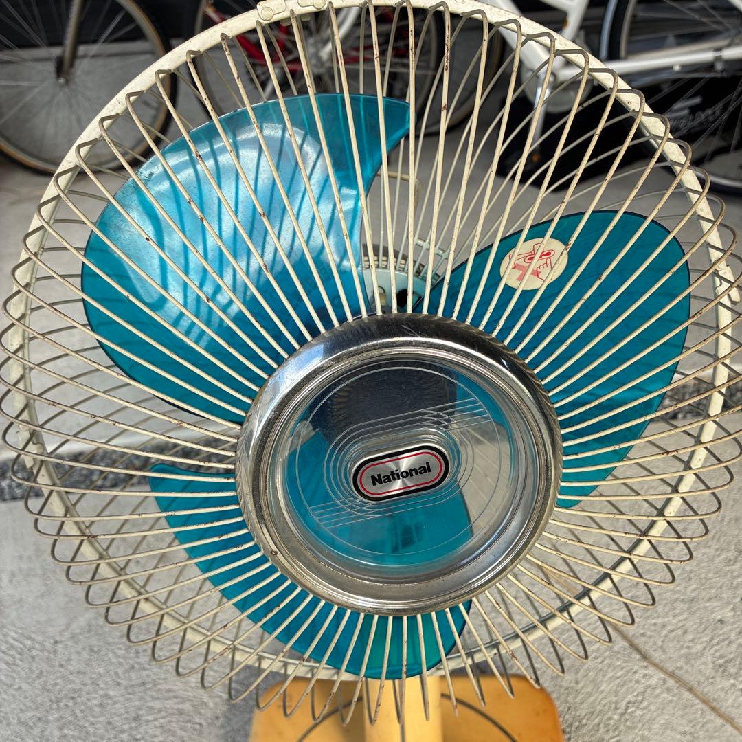 昭和レトロ レトロ扇風機 3枚羽根 ナショナル National 可動品 一点