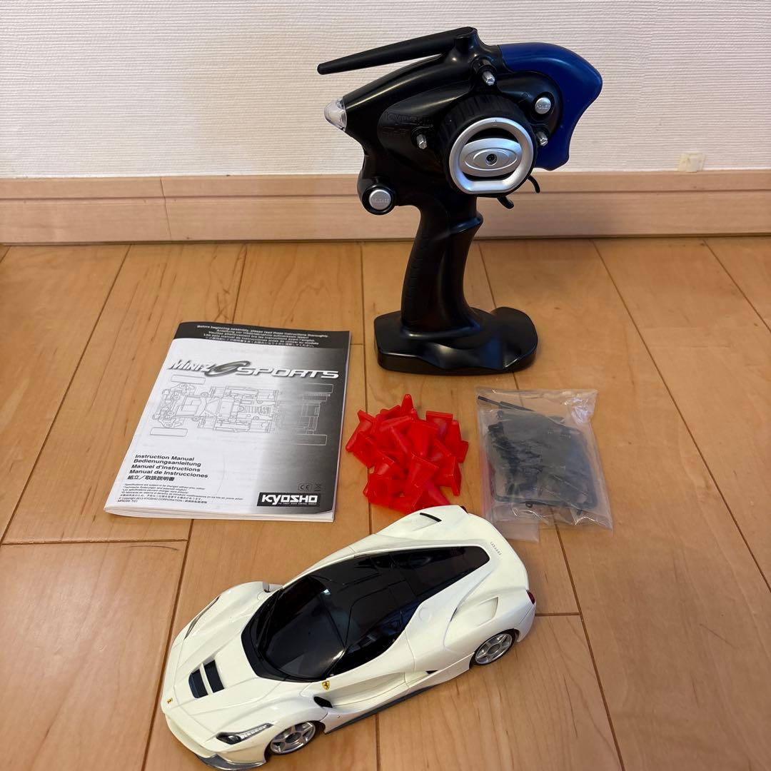 Kyosho Mini-Z Sports ラ　フェラーリ　ホワイト　MR-03S Kyosho Mini-Z Sports ラ フェラーリ ホワイト MR-03S Kyosho MR-03S