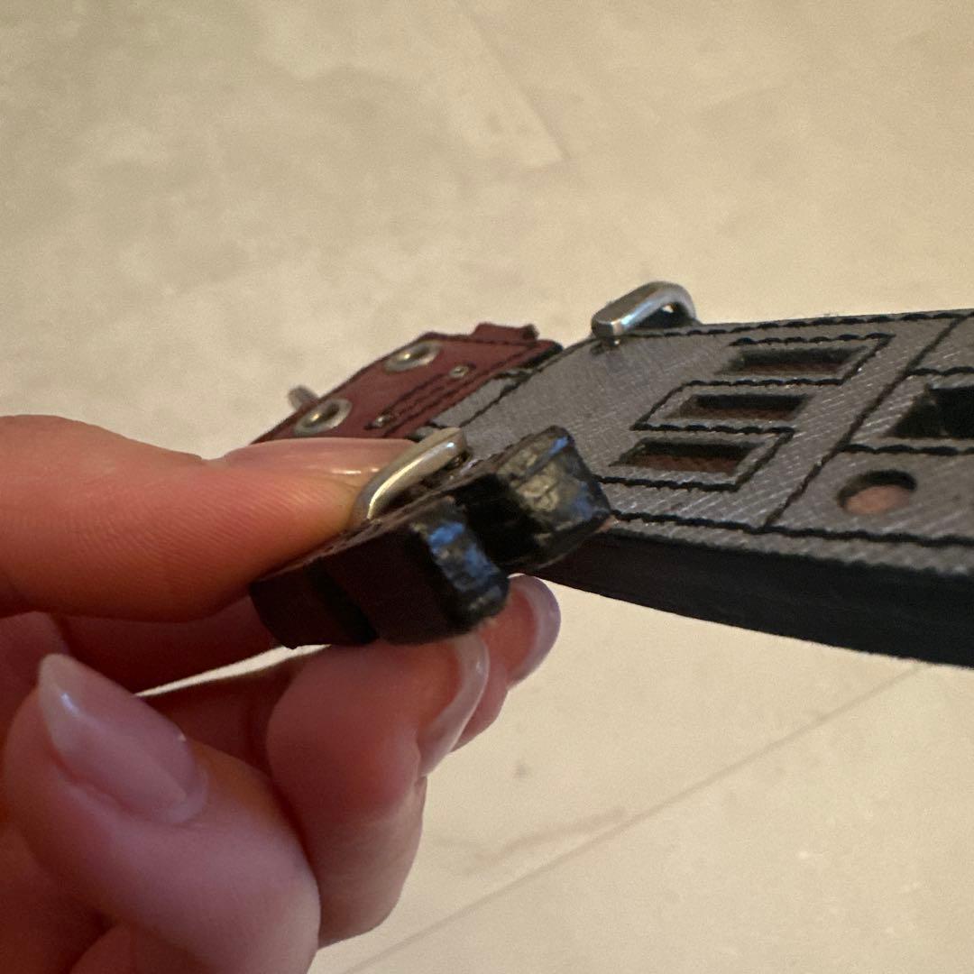 《美品》PRADA プラダ ロボットチャーム キーホルダー 2AR240