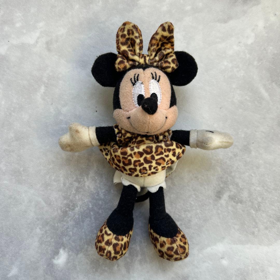 ミニーマウス ヒョウ柄キーホルダー 東京ディズニーリゾート - メルカリ