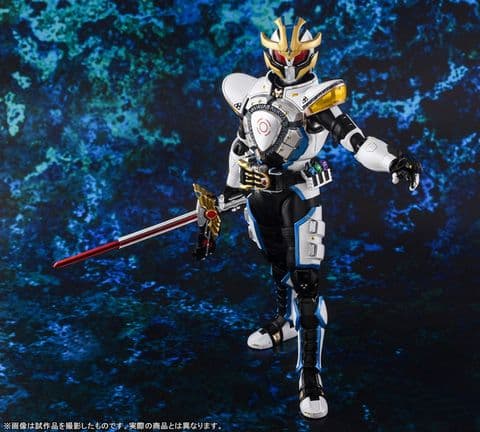 S.H.Figuarts(真骨彫製法) 仮面ライダーイクサ 新品　特典7千円分付