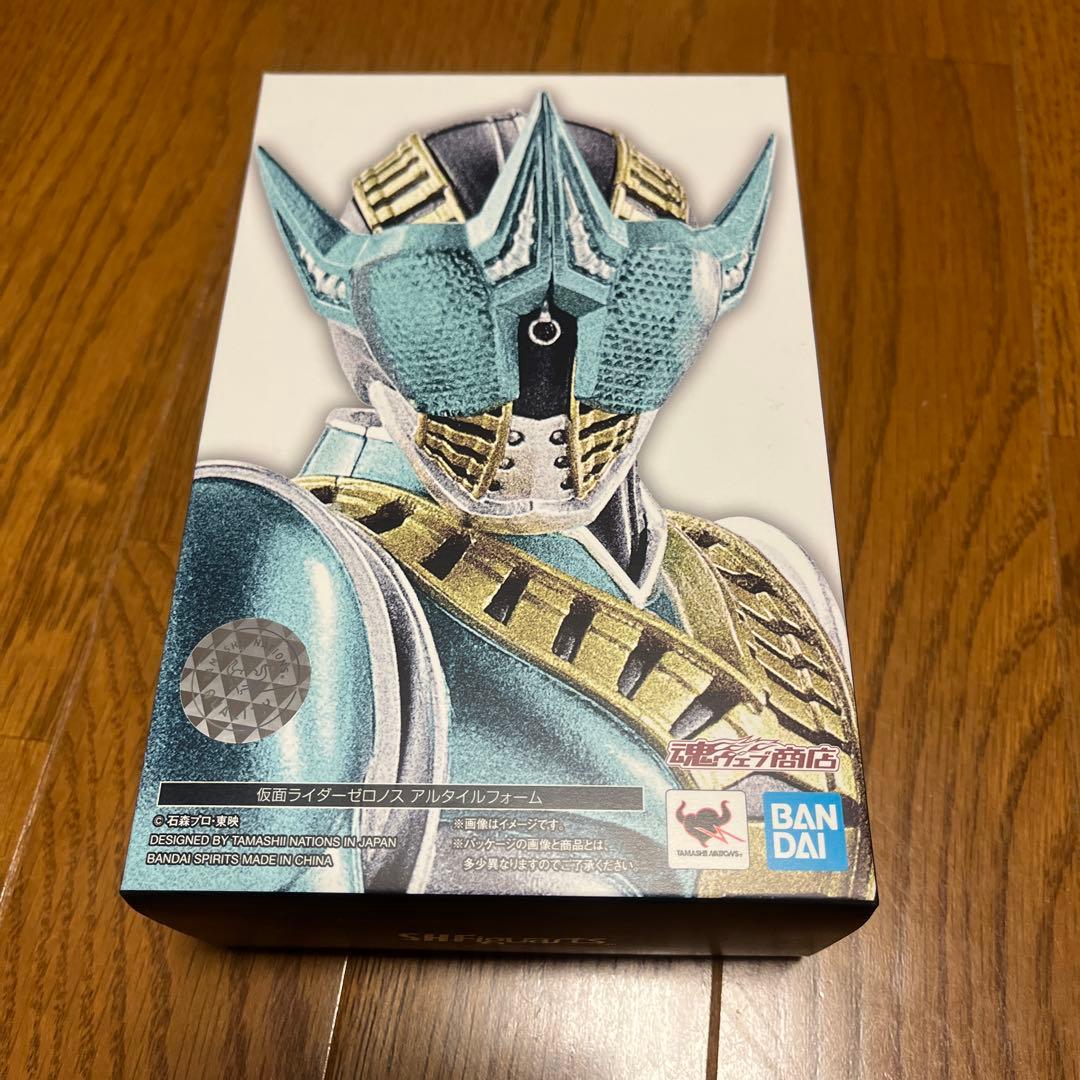 SHFiguarts真骨彫　仮面ライダーゼロノス アルタフォーム　未開封品 Amazon.co.jp: 仮面ライダーゼロノス アルタイルフォーム S.H.Figuarts