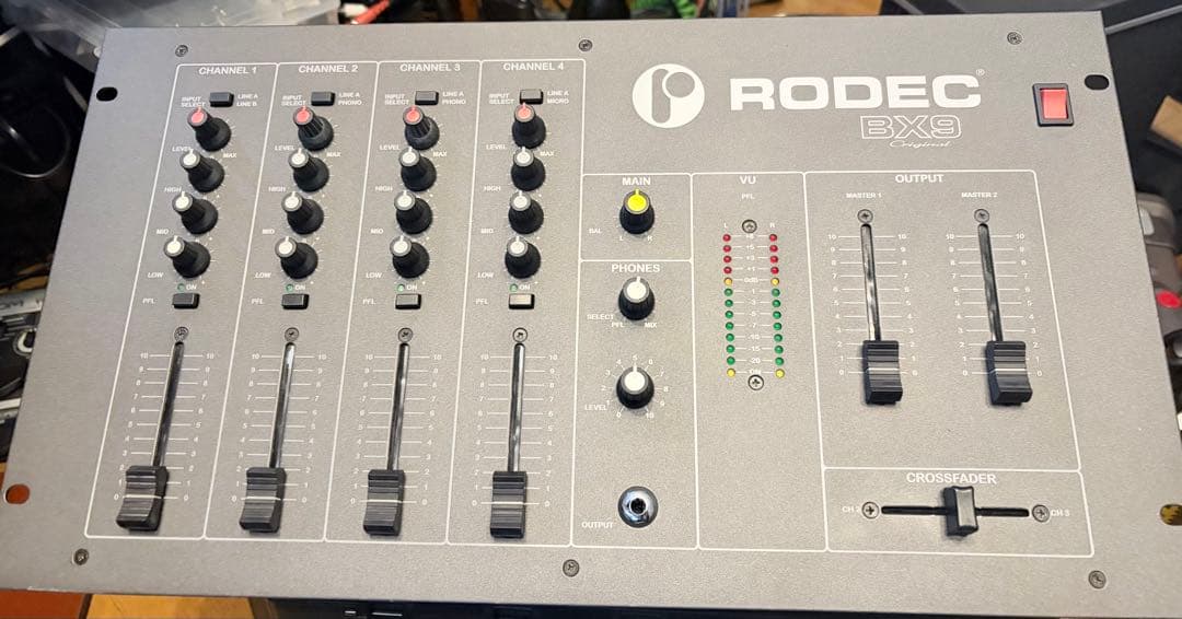 RODEC BX-9 希少DJミキサー　ベルギー製　美品　極太サウンド RODEC BX-9 希少DJミキサー ベルギー製 美品 極太サウンド