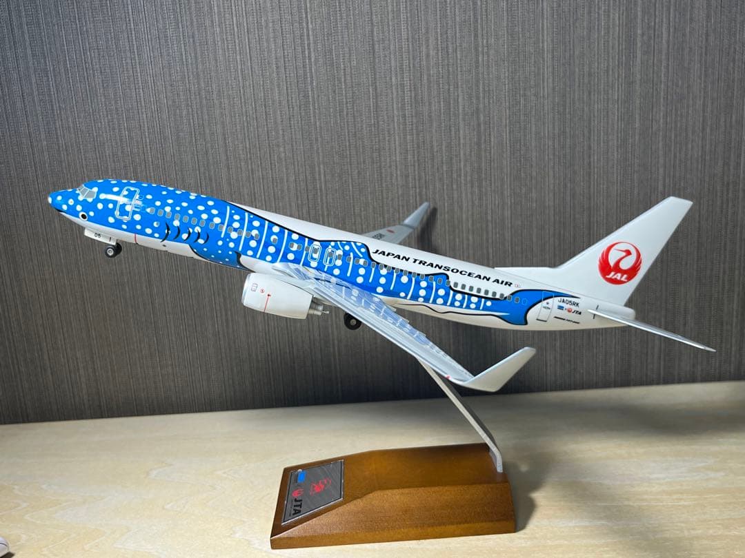 JTA 日本トランスオーシャン航空 737-800 1/130 ジンベエジェット