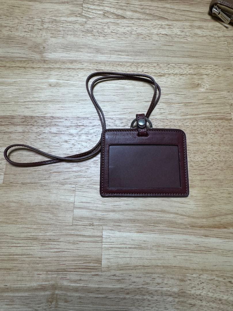 IDホルダー　EB-LYNCH（EB-リンチ）　wildswans WILD SWANS（ワイルドスワンズ）LYNCH（リンチ）IDホルダー