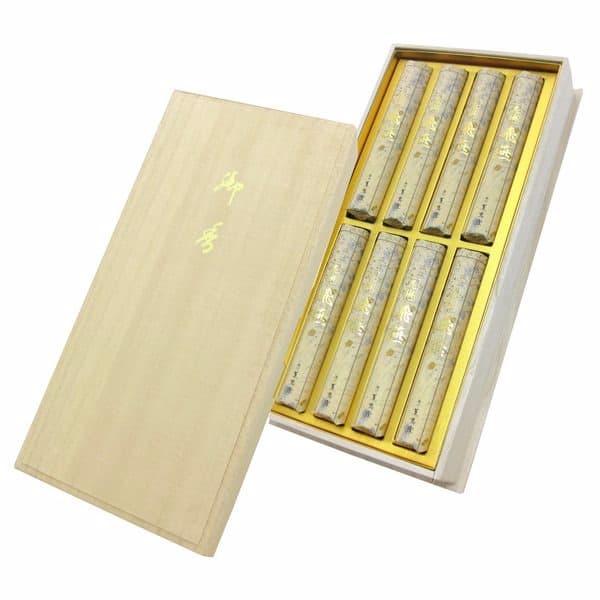 ご進物お線香　神戸薫寿堂　花琳飛燕　桐箱　　　　　短寸8入　送料無料 薫寿堂のご進物 『花琳・特撰花琳アソート【2種アソート】』桐箱8把