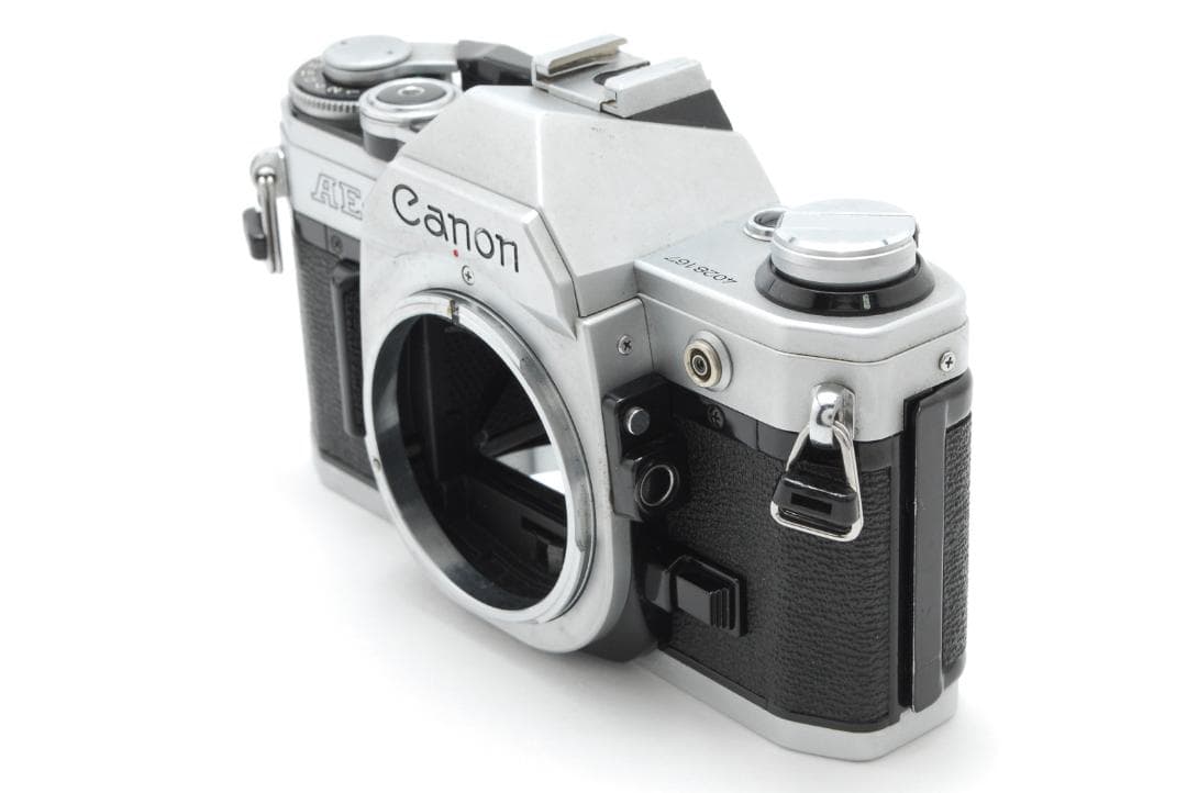 Canon AE-1 NFD 35-70mm f/3.5-4.5 一眼レフカメラ