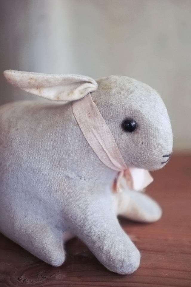 フランス 青いうさぎさんと薔薇色のリボンc ドール テディベア