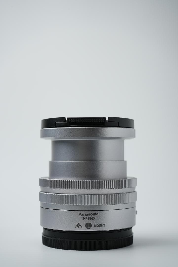 【ほぼ新品】パナソニック LUMIX S 18-40mm F4.5-6.3