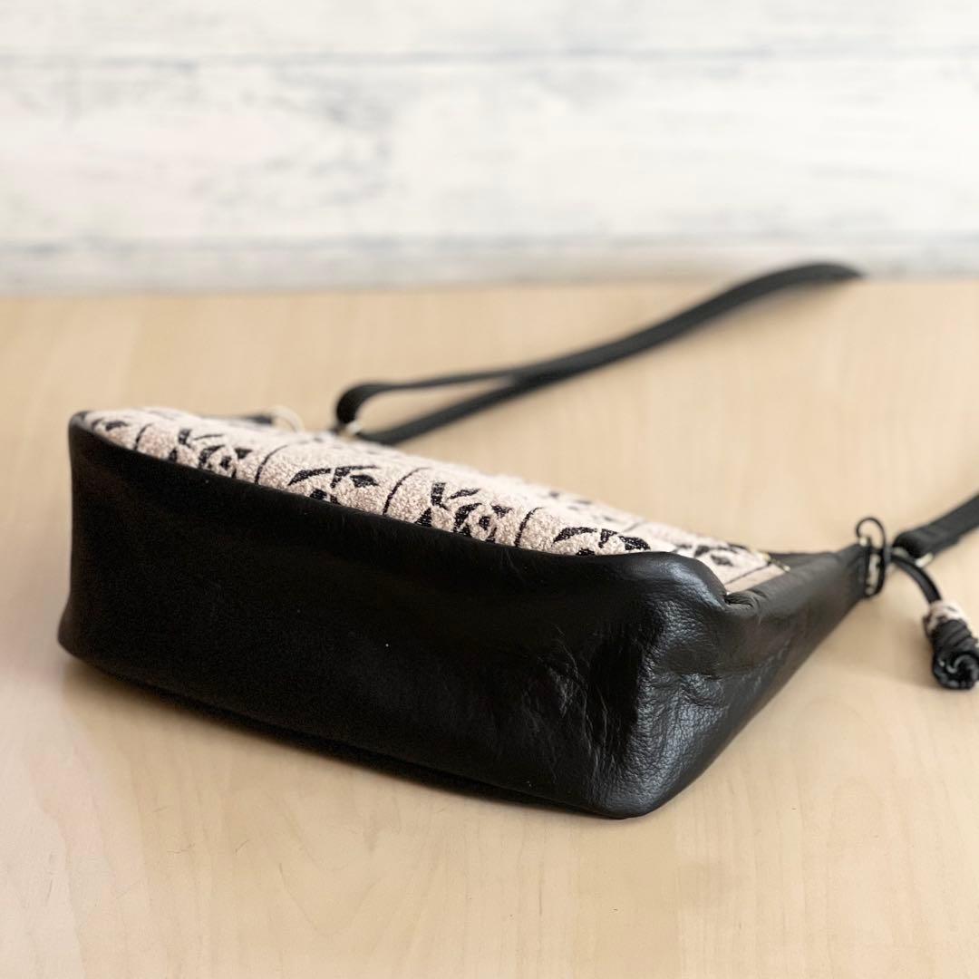 本革&Lulu beigeショルダーバッグ RB512-132