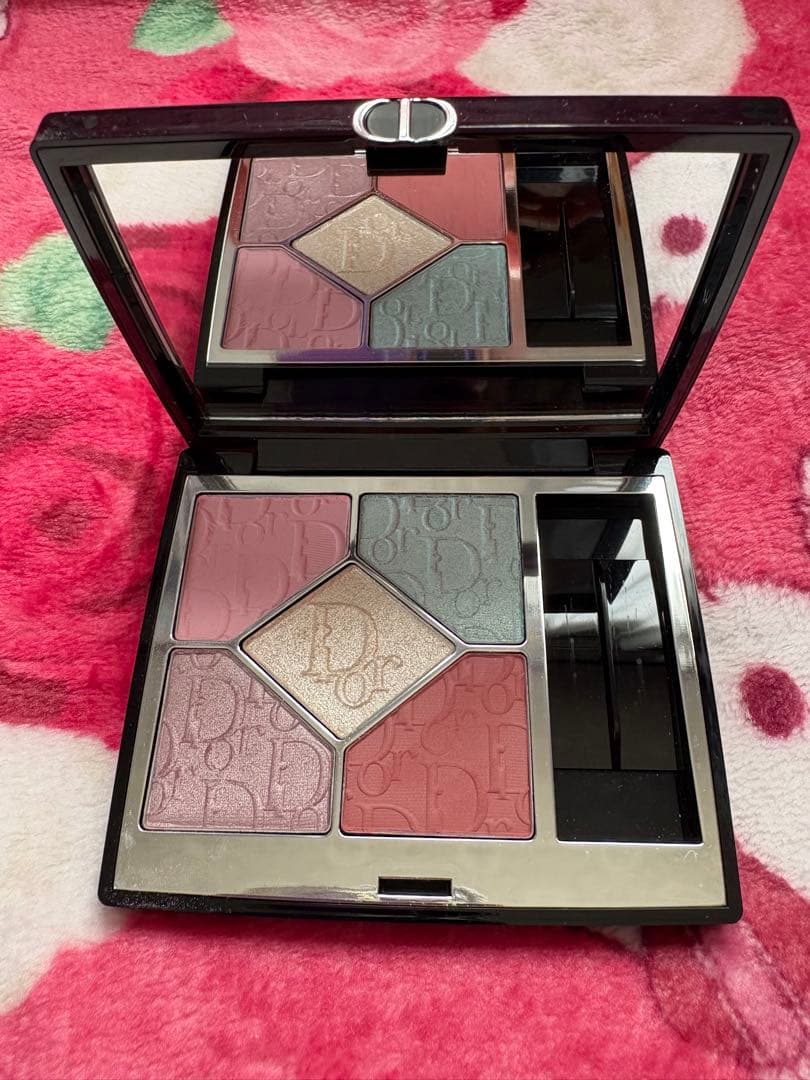 美品Dior サンク クルール 812 ピンクマニア - メルカリ