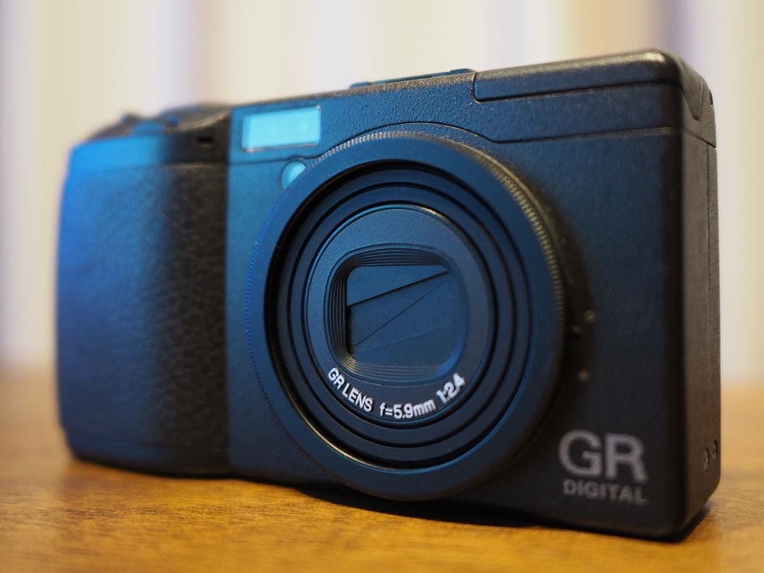 RICHO GR Digital 一部故障有り￼ RICOH GR を修理に出した記録 - yet another pudding