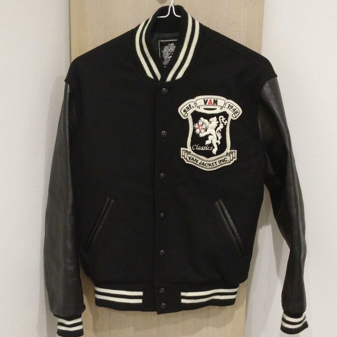 専用 VAN jac スタジャン ブラック 白刺繍 レザー 牛革