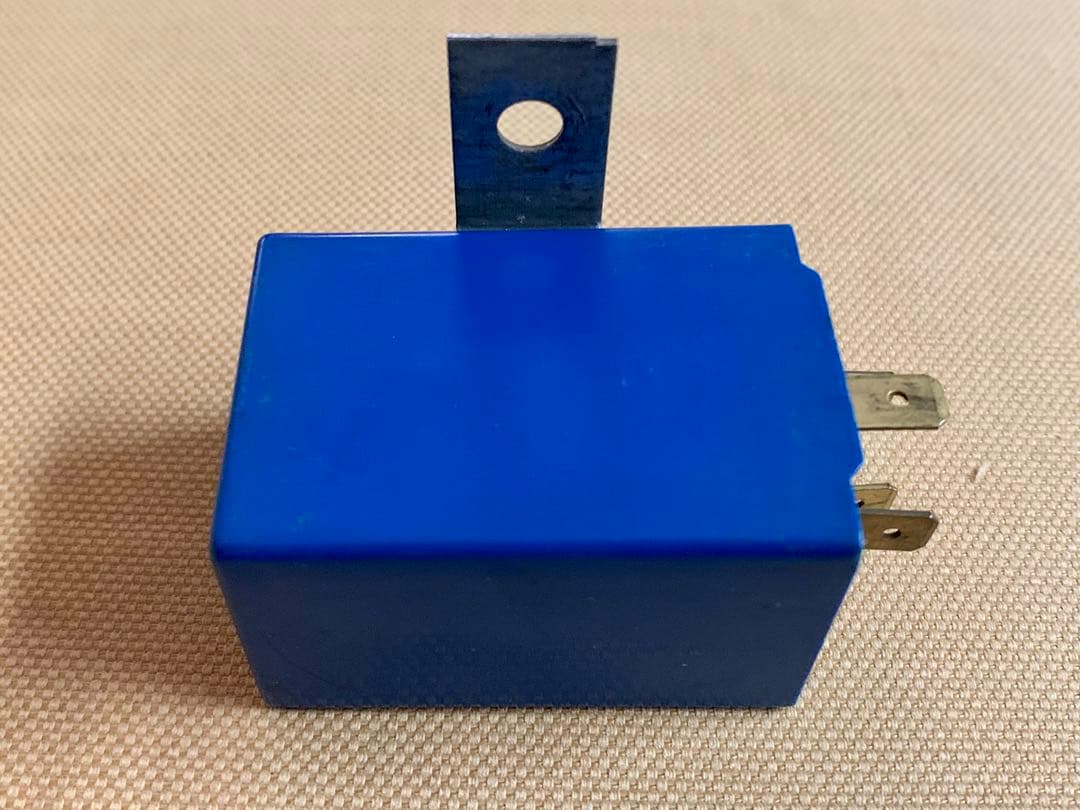 ☆【新品】HELLA・4極ウィンカーリレー・4DM001899-04 - メルカリ