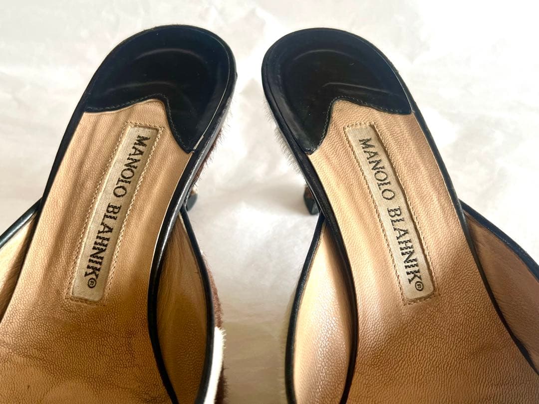 MANOLO BLAHNIK アニマルハラコミュール ポインテッドトゥ 37靴 Her