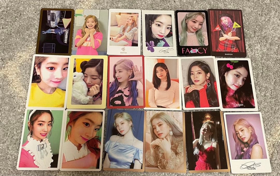 TWICE まとめ売り トレカ270枚【レアトレカあり】＋α33(ラントレ等