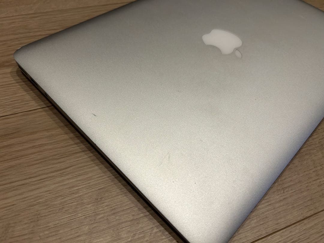 MacBook本体 Apple MacBook Air 1.7GHz i7 8GB