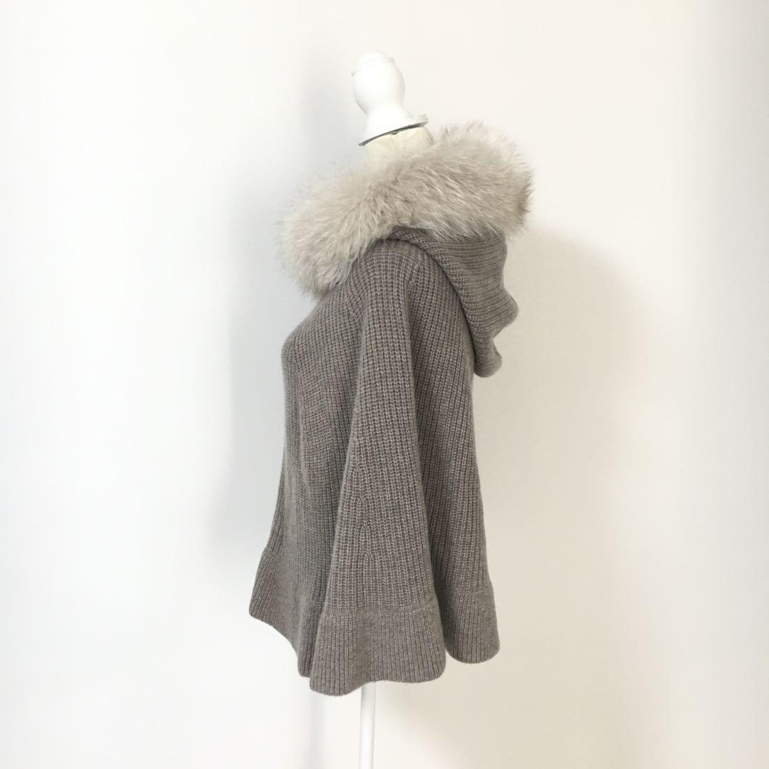 近年美品 FOXEY フォクシー カシミヤ ニット ポンチョ ファー - メルカリ