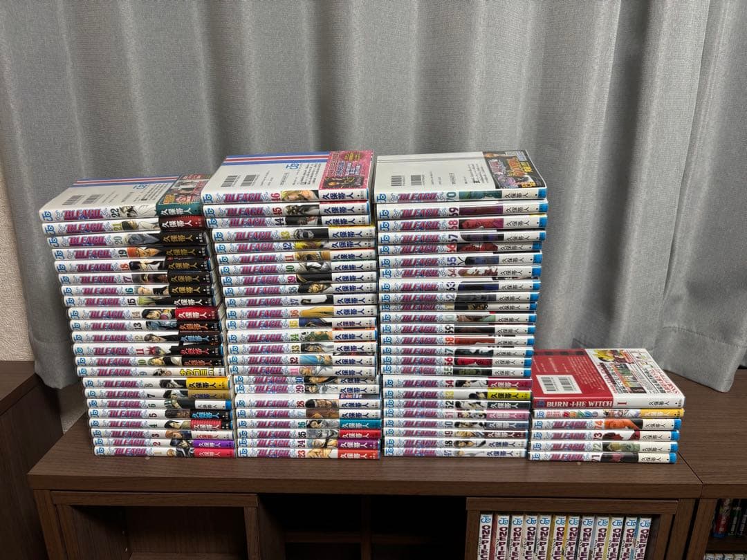 bleach 全巻初版帯付き Yahoo!オークション -「bleach 全巻 初版」の落札相場・落札価格