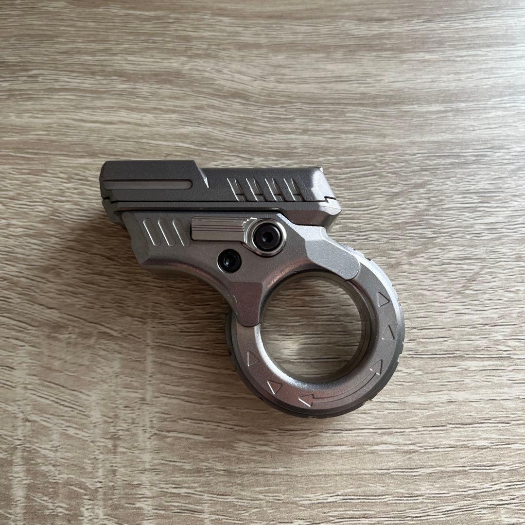 フィジェットトイ 銃 ガン スライダー - メルカリ