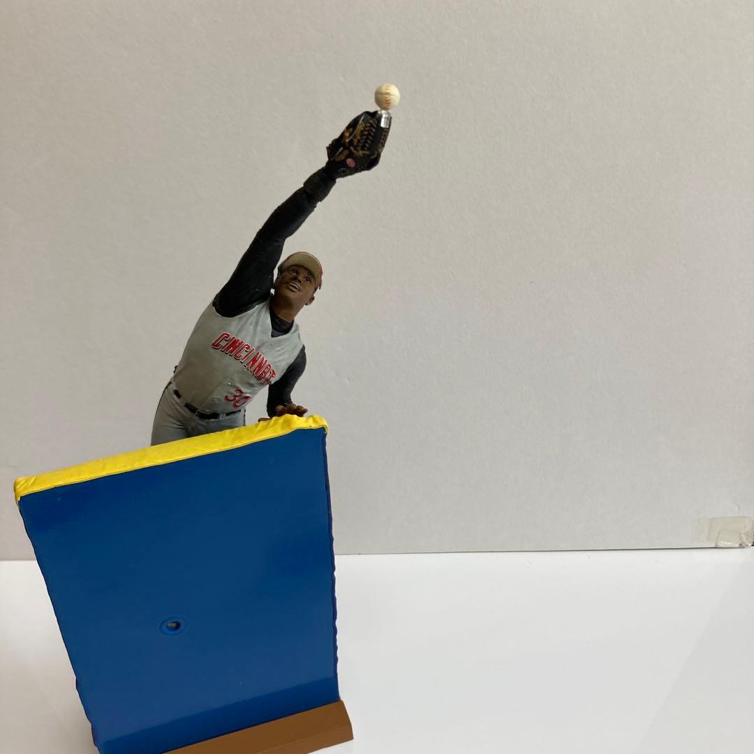 MLB マクファーレン　フィギュア　ケン・グリフィーJr. マクファーレンMLB ケン・グリフィー・Jr フィギュア - メルカリ