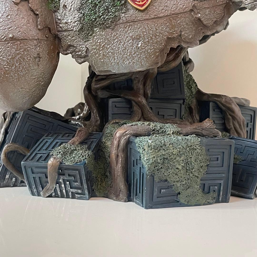 ラピュタ⭐️ロボット兵 巨神兵 プランター 置物 ジブリ - メルカリ