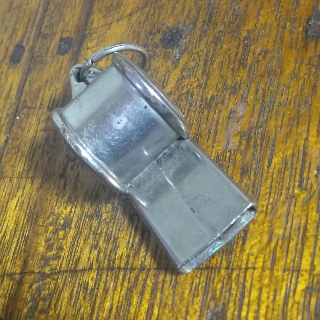 THE ACME REG.D ENGLAND アンティークホイッスル - メルカリ