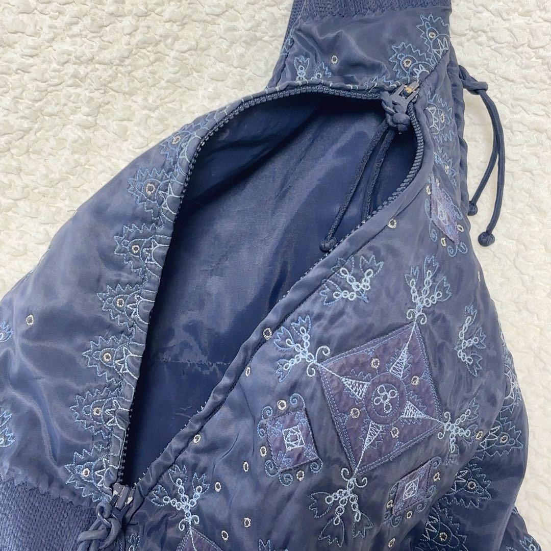 HAAT TAMASHA イッセイミヤケ 刺繍 ボディバッグ ショルダーバッグ