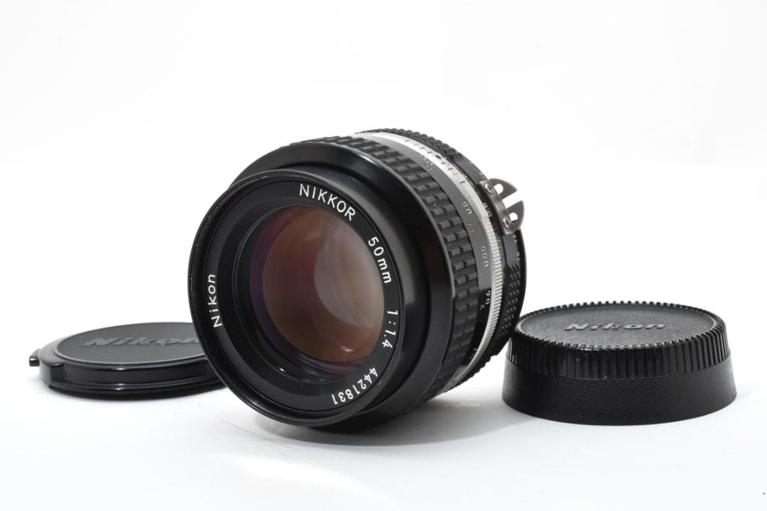 ニコン NIKON Ai Nikkor 50mm f/1.4 2637389 Amazon.com : Nikon Nikkor 50mm f/1.4 AI-S : Camera Lens : Electronics