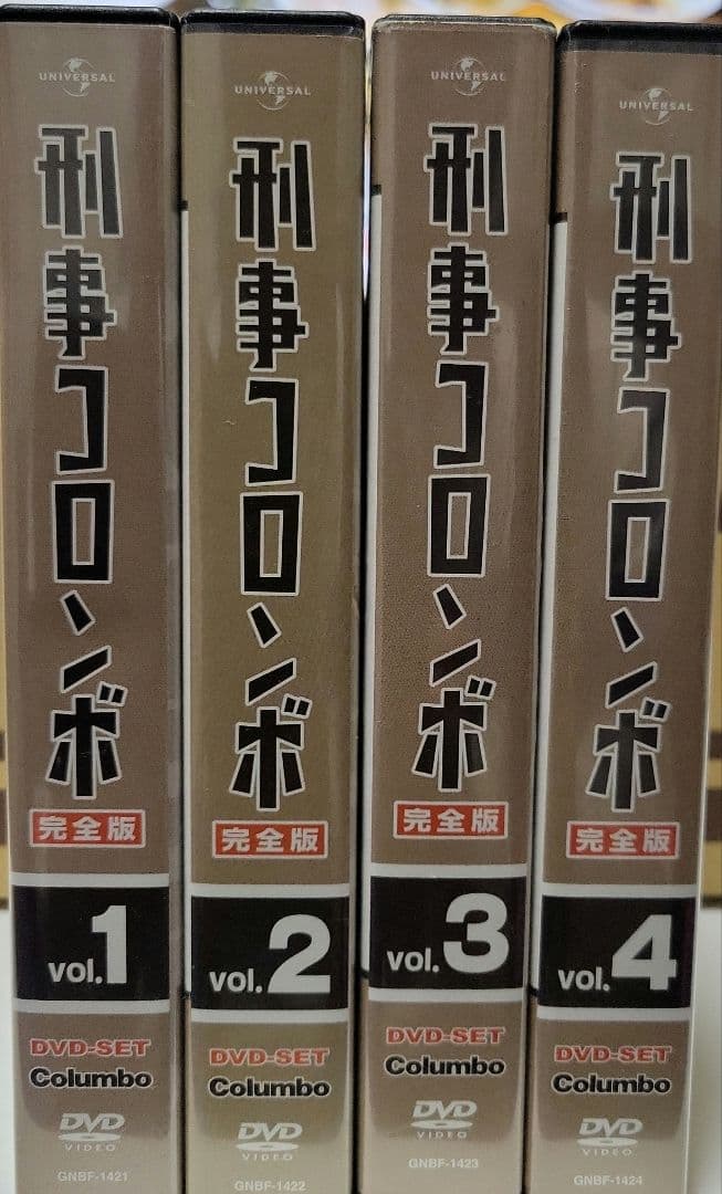 刑事コロンボ完全版 DVD-SET Amazon.co.jp: 刑事コロンボ完全版 DVD-SET 1 【ユニバーサルTV