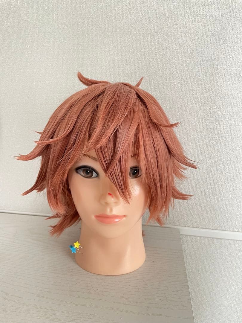 ツイステ エース・トラッポラ コスプレ ウィッグ - メルカリ