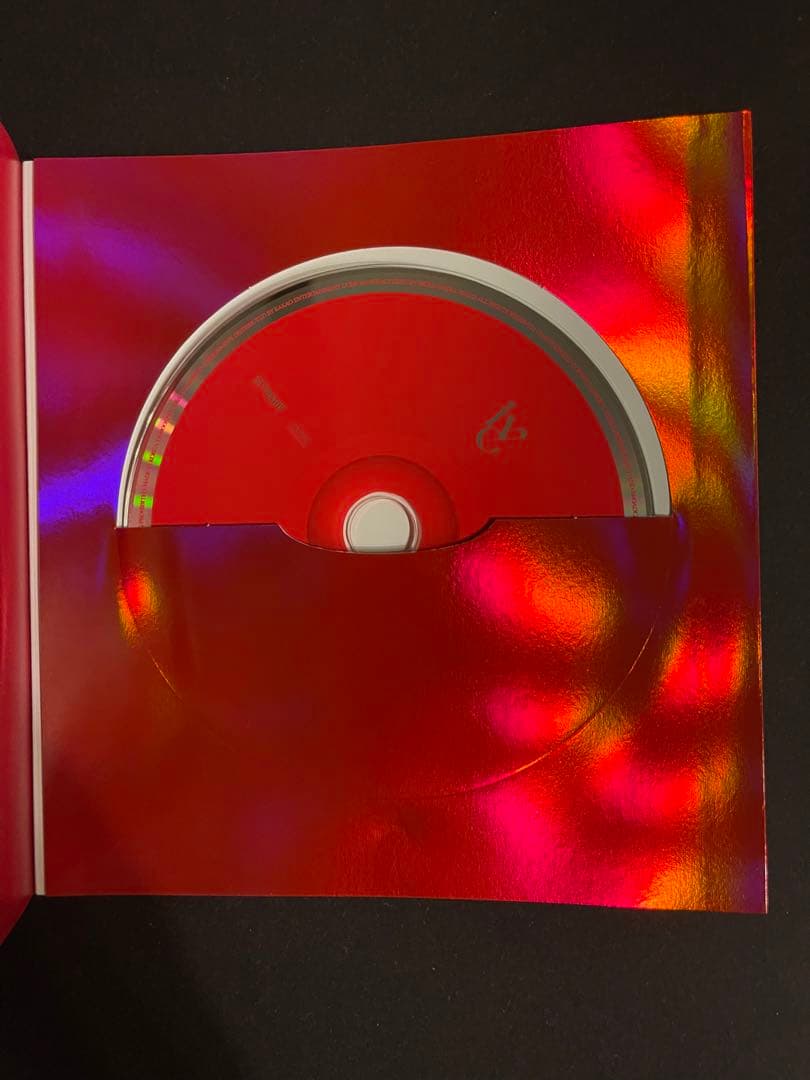 激レア IVE レイ 直筆サイン入りCD - メルカリ